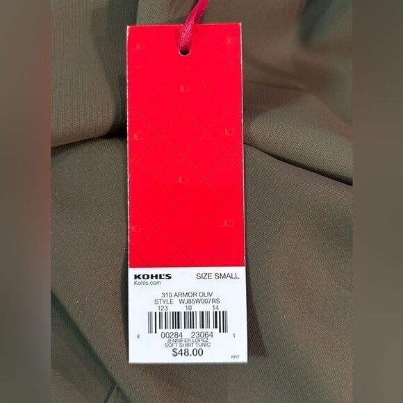 Jennifer Lopez blouse - Picture 4 of 8